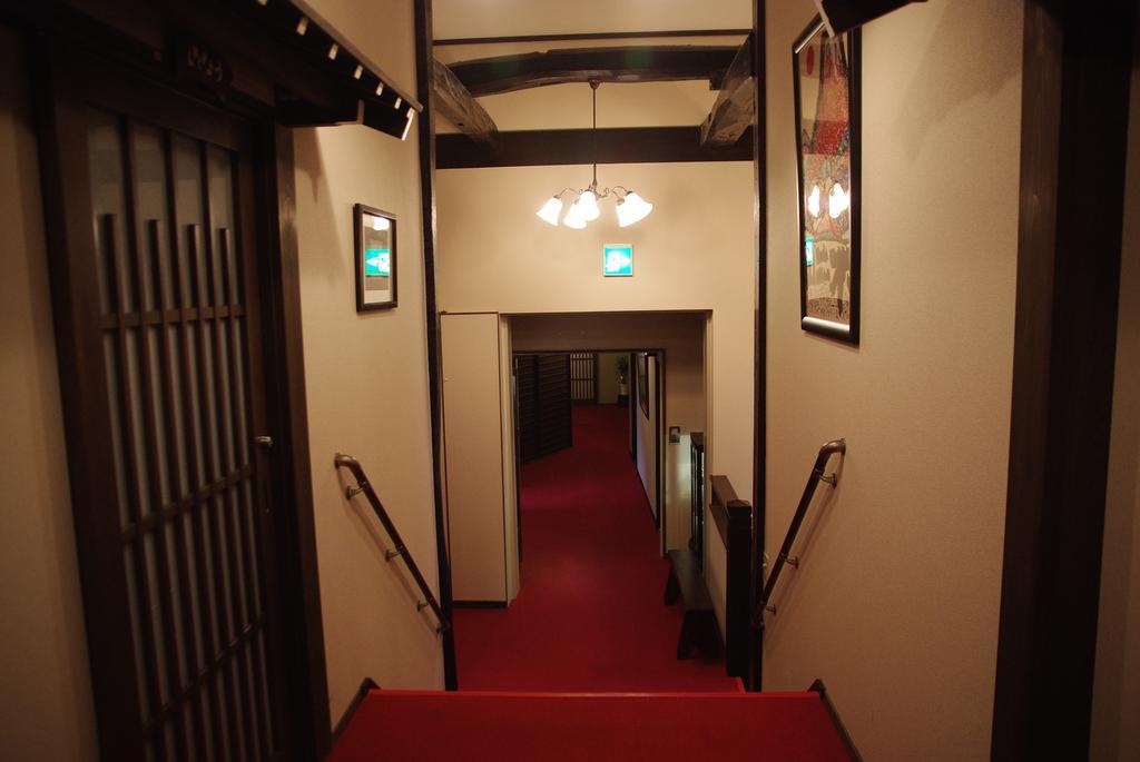 Отель Oyado Yamakyu Такаяма Экстерьер фото